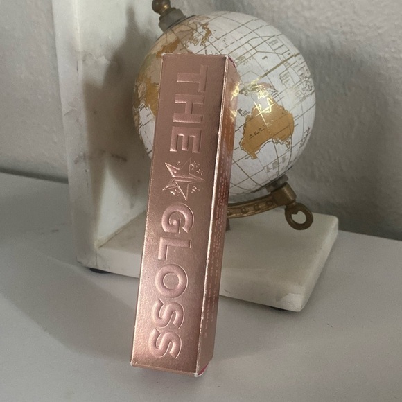 The Gloss - Shimmering Rose Gold Lip Gloss - Picture 1 of 4